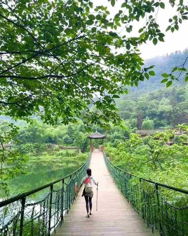 超详细超实用！峨眉山2天1晚徒步攻略收藏起来慢慢看