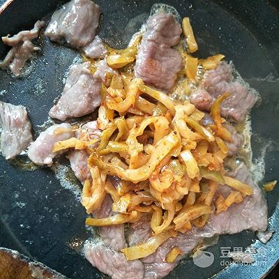 嫩牛肉卷饼#利仁电饼铛，烙烤不翻锅#