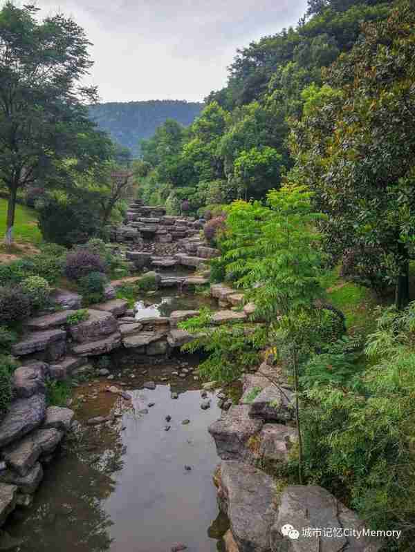 岳麓山后山你去过吗？探秘西大门、桃花岭、祇园