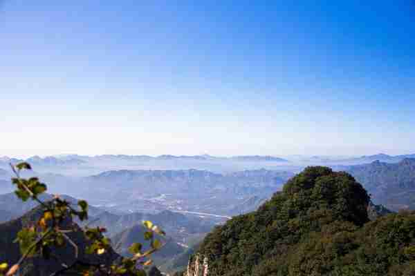 郭亮村在什么地方离鸡冠山近